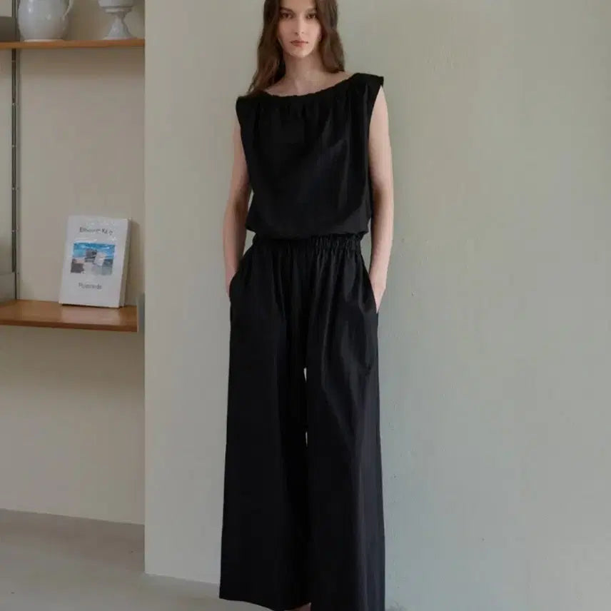 [BUNJANG] TheElo Black Jumpsuit / 더엘로 블랙점프수트