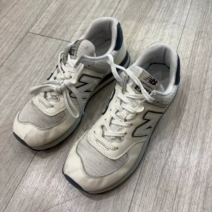 [BUNJANG] New Balance 574 Sneakers 265mm / 뉴발 574 265mm