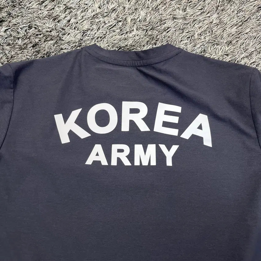 [BUNJANG] Kolon Sport Roka Short Sleeve T-Shirt (Size 95) / 코오롱인더스트리 로카 반팔 티셔츠 (95)