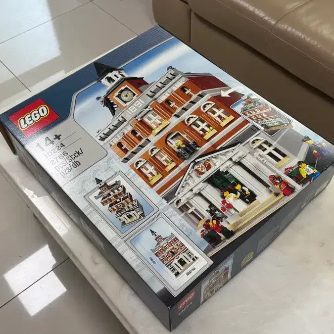 [BUNJANG] LEGO Creator Expert Town Hall 10224 Building Set / 레고 10224 시청 타운홀