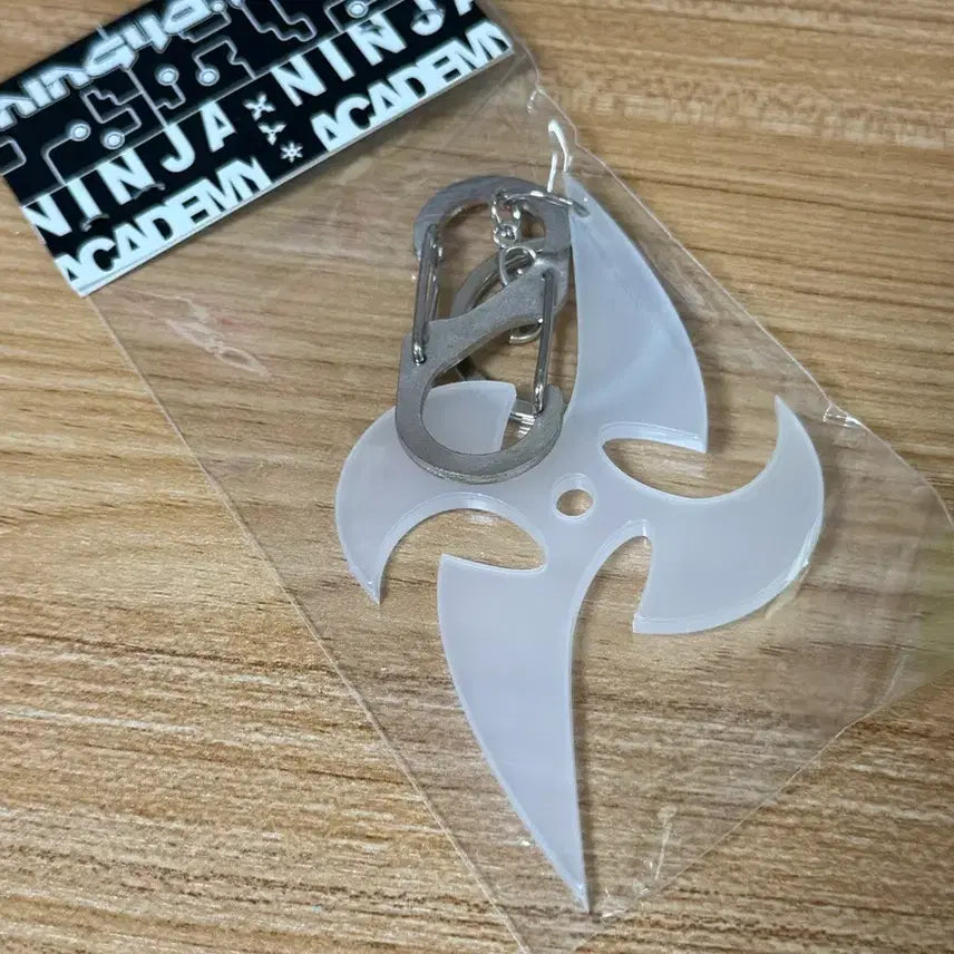 [BUNJANG] Ninja Dojo Award Keychain / 닌자교습소 표창 키링