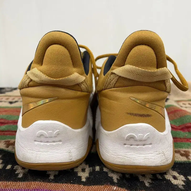 [BUNJANG] Nike PG 5 EP Metallic Gold Basketball Shoes Sneakers 280 / 나이키 PG 5 EP 메탈릭골드 농구화 운동화 280 X01673