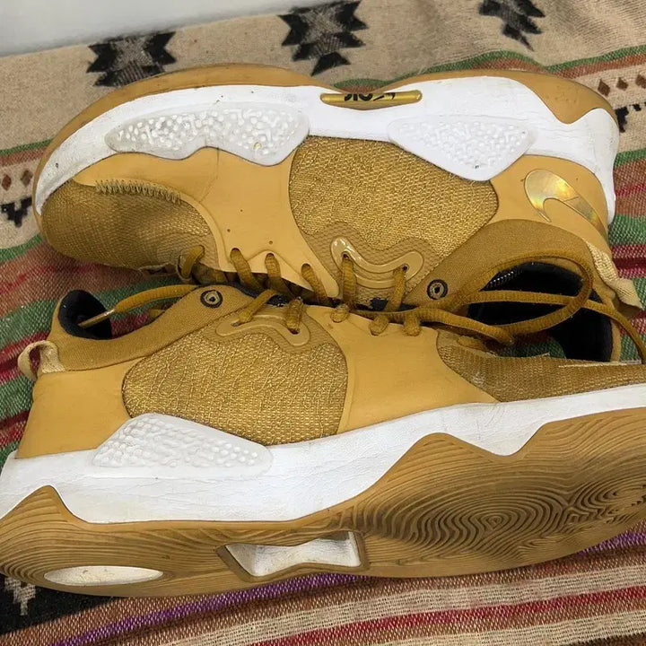 [BUNJANG] Nike PG 5 EP Metallic Gold Basketball Shoes Sneakers 280 / 나이키 PG 5 EP 메탈릭골드 농구화 운동화 280 X01673