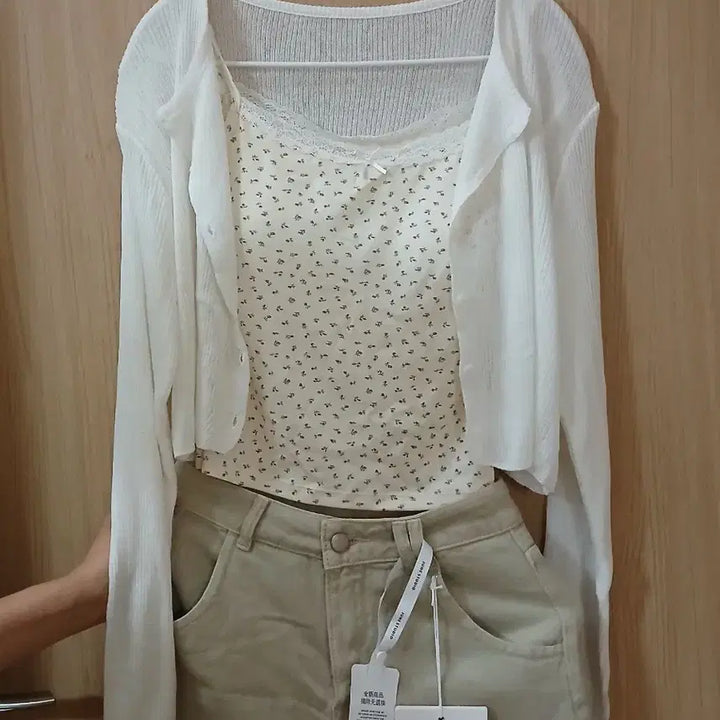 [BUNJANG] Ablley Cardigan, Skirt, and Camisole Set / 에이블리 가디건 치마 나시 세트