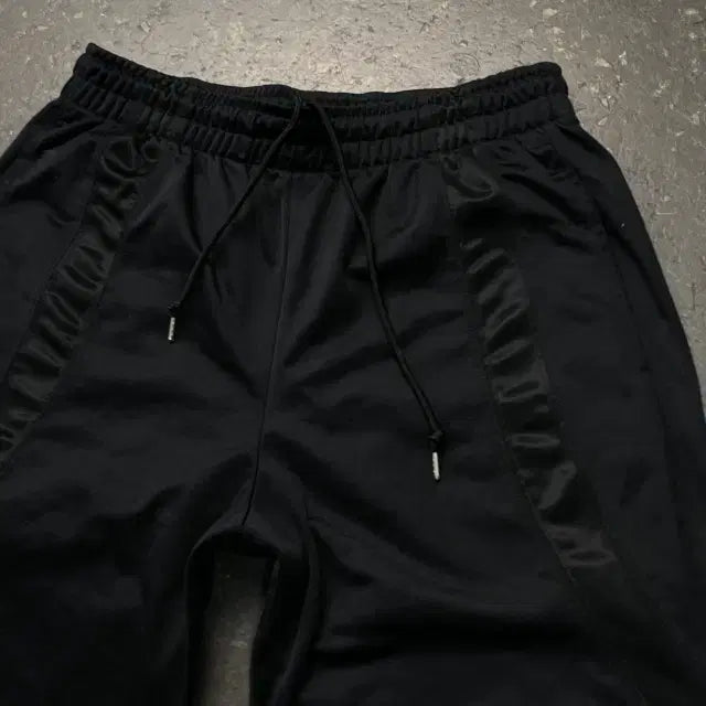 [BUNJANG] Vintage Jordan Training Pants / 100 조던 트레이닝 팬츠