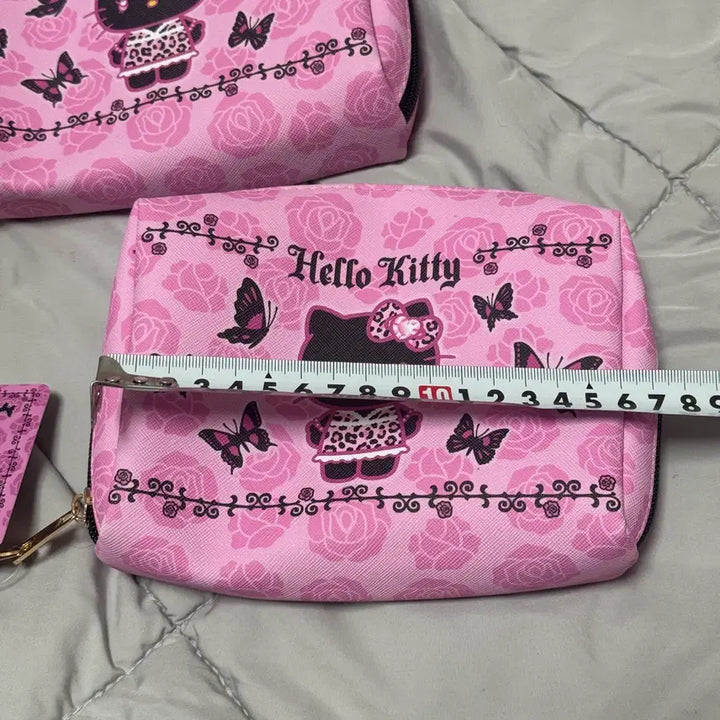 [BUNJANG] Hello Kitty Gal Cosmetic Pouch Leopard Butterfly Rose Pattern Pink / 헬로키티 갸루 호피 나비 장미 화장품 파우치