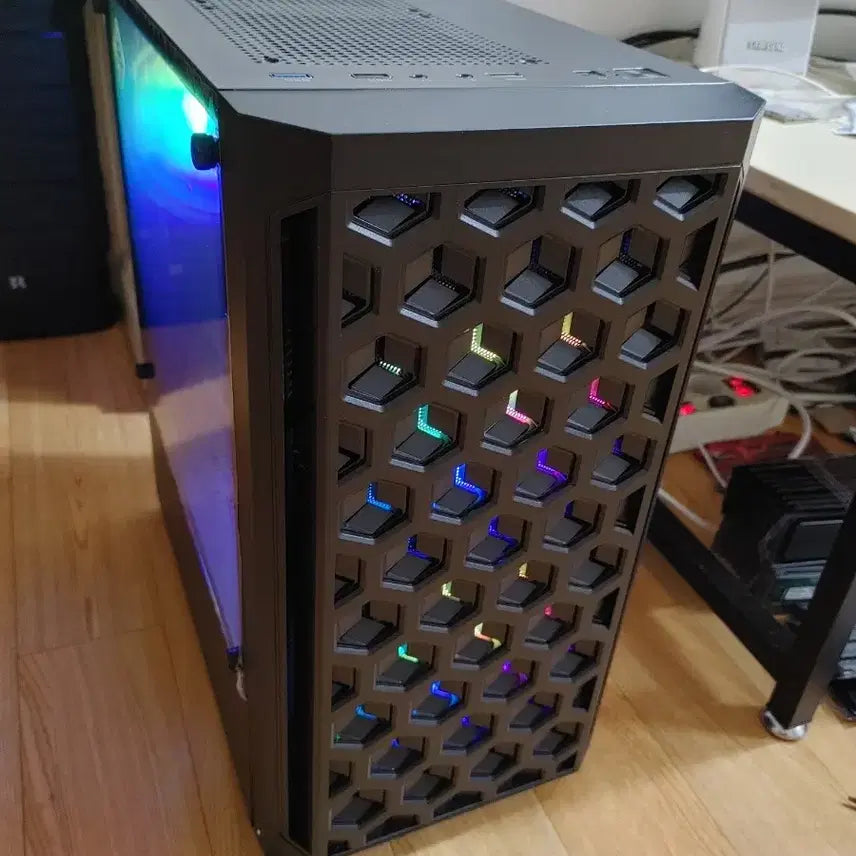 [BUNJANG] Custom Gaming Desktop Computer - Intel i3, 8GB RAM, GTX 650 Ti / 한정기획특가 i3/램8g/gtx650ti 본체 게이밍 데스크탑 컴퓨터