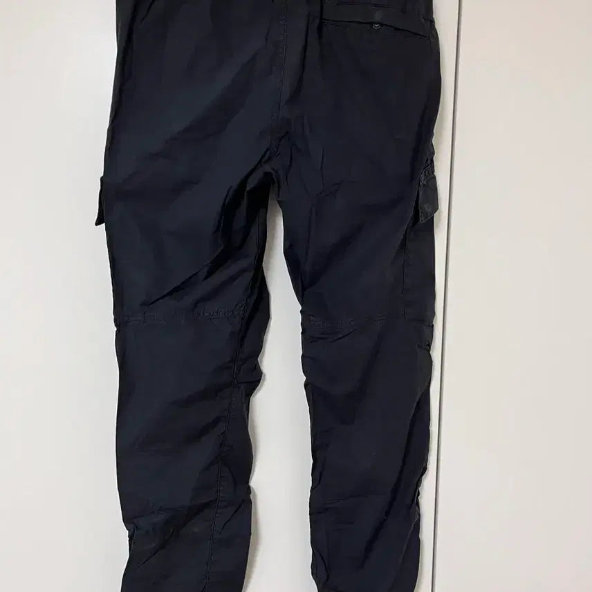 [BUNJANG] Stone Island Logo Patch Cargo Joggers W31 / 스톤아일랜드 와펜 카고 조거 W31사이즈