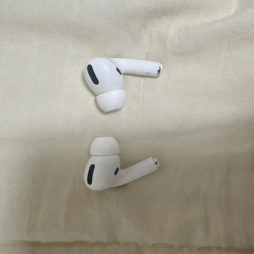 [BUNJANG] Apple AirPods Pro 2nd Gen USB-C Single Earbud / 에어팟 프로2 c타입 유닛