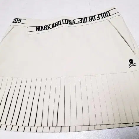 [BUNJANG] Mark &amp;ロナ Frill Golf Skirt Beige L / 마크앤로나 연카키 베이지 프릴골프스커트 L  MYR