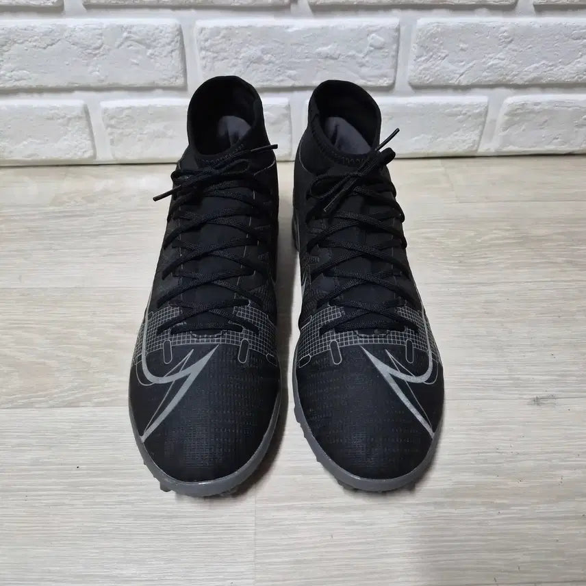 [BUNJANG] Nike Mercurial Superfly 8 Futsal Shoes 290mm / 나이키 머큐리얼 슈퍼플라이 8 풋살화 290mm