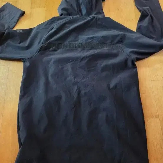 [BUNJANG] Under Armour Black Hooded Sweatshirt L / 언더아머 후드