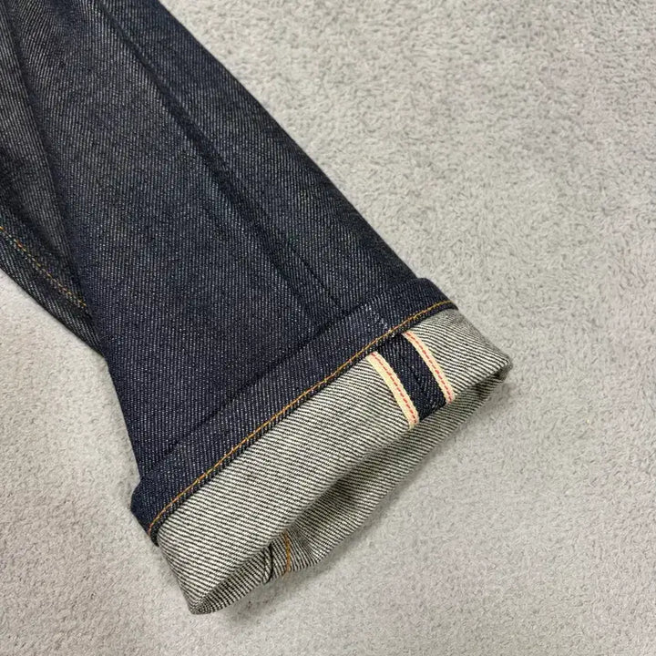 [BUNJANG] A.P.C. Petit New Standard Selvage Denim Jeans 30 / A.P.C 쁘띠뉴스탠다드 셀비지 30사이즈