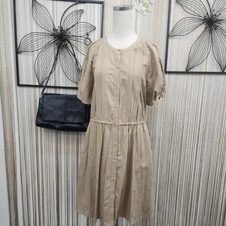 [BUNJANG] Olive des Olive Beige Button Midi Dress (Size 55-66) / 올리브 데 올리브 55ㅡ66가능  베이지색 버튼 원피스