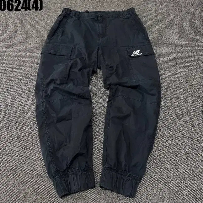 [BUNJANG] New Balance Cargo Jogger Pants Black M / 뉴발란스 카고 조거 팬츠 블랙 M 0624