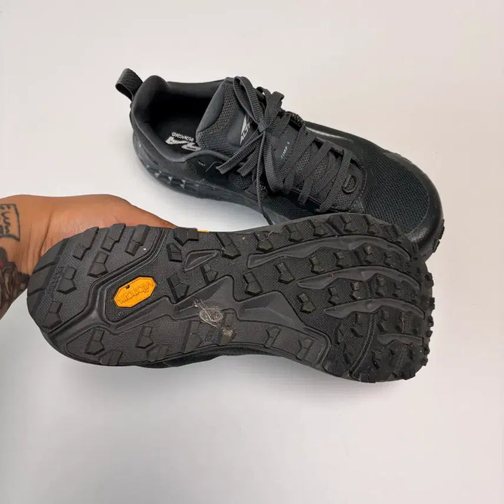 [BUNJANG] Altra Timp 5 GTX Black Men&