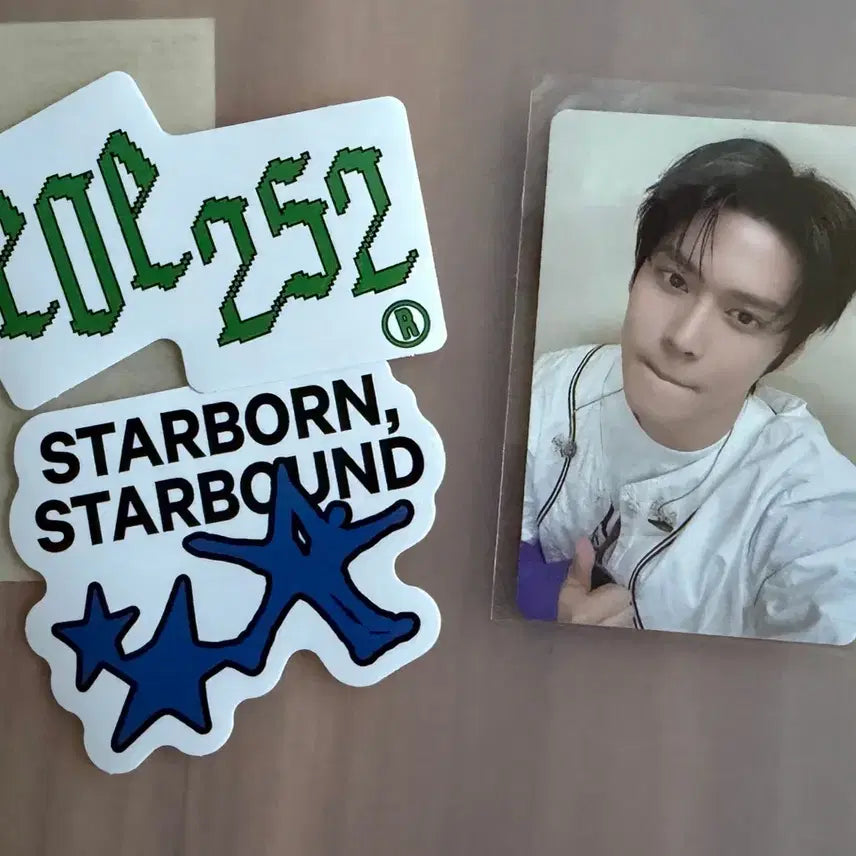 [BUNJANG] RIIZE Archive Popup 2nd Week Eunseok Bundle Set Photocard Sticker / 일괄) 라이즈 아카이브 팝업 2주차 은석 10만원 특전 포카 스티커