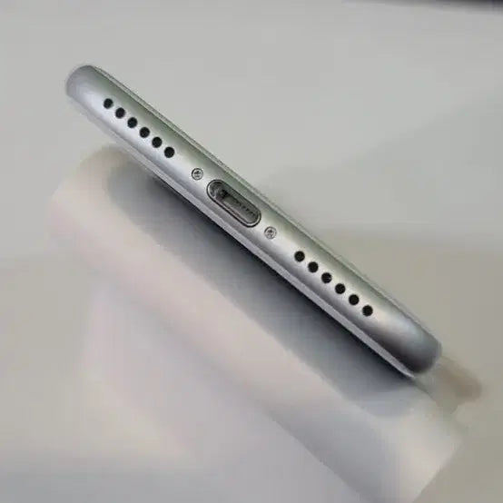 [BUNJANG] Apple iPhone 7 128GB (Battery Health 100%) / 아이폰7/128g/배터리성능 100