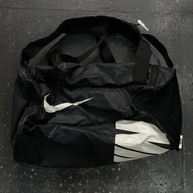[BUNJANG] Nike Duffle Bag / 나이키 더플백