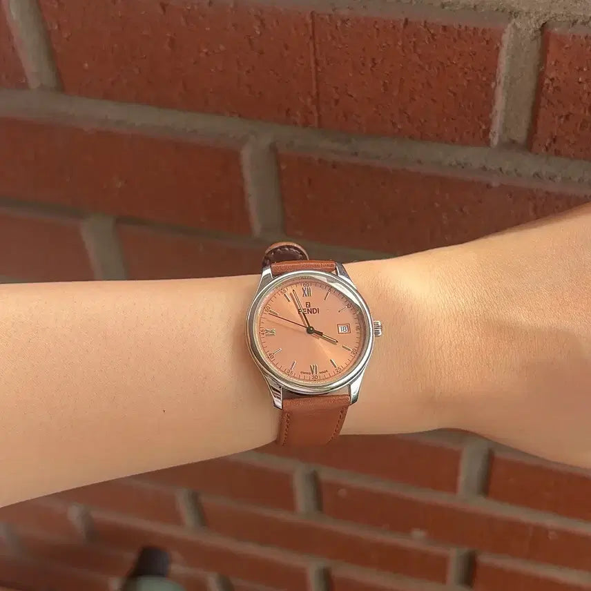 [BUNJANG] Fendi Orologi 210G Quartz Watch / Fendi Orologi 210G (025-244)