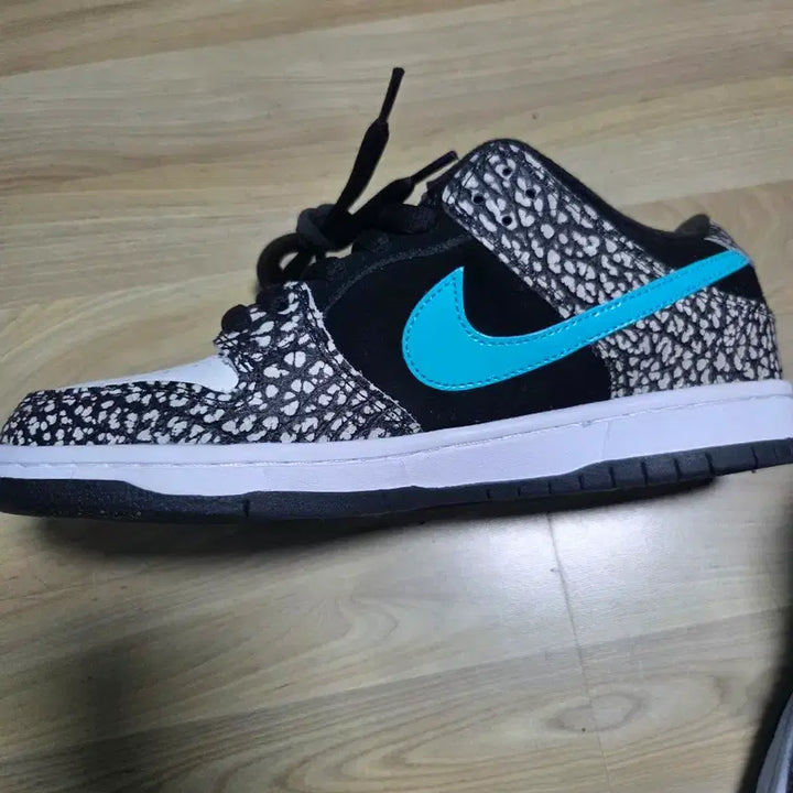 [BUNJANG] Nike SB Dunk Low Pro Clear Jade / 나이키 SB 덩크 로우 프로 클리어 제이드