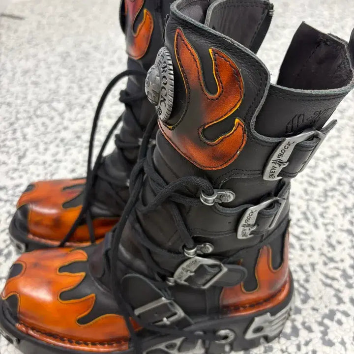 [BUNJANG] New Rock Orange Flame Boots / [스페인 정품] 뉴락(New Rock) 오렌지 플레임 부츠 판매