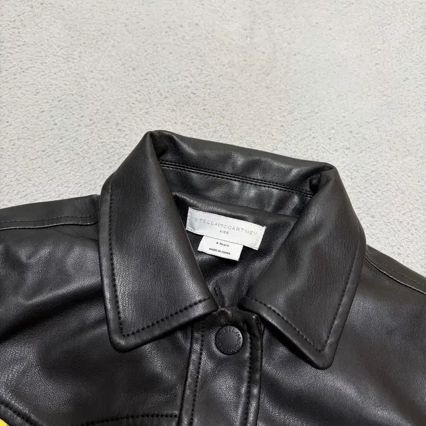 [BUNJANG] Stella McCartney Kids Leather Fringe Jacket (5-6 Years) / 스텔라맥카트니 키즈 5-6살 레더 자켓 정품