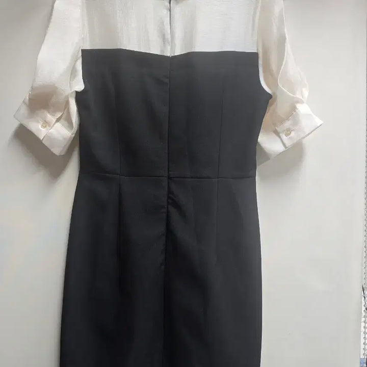 [BUNJANG] Black &amp; White Collar Puff Sleeve Dress M / 블랙앤화이트 카라 퍼프소매 원피스 M