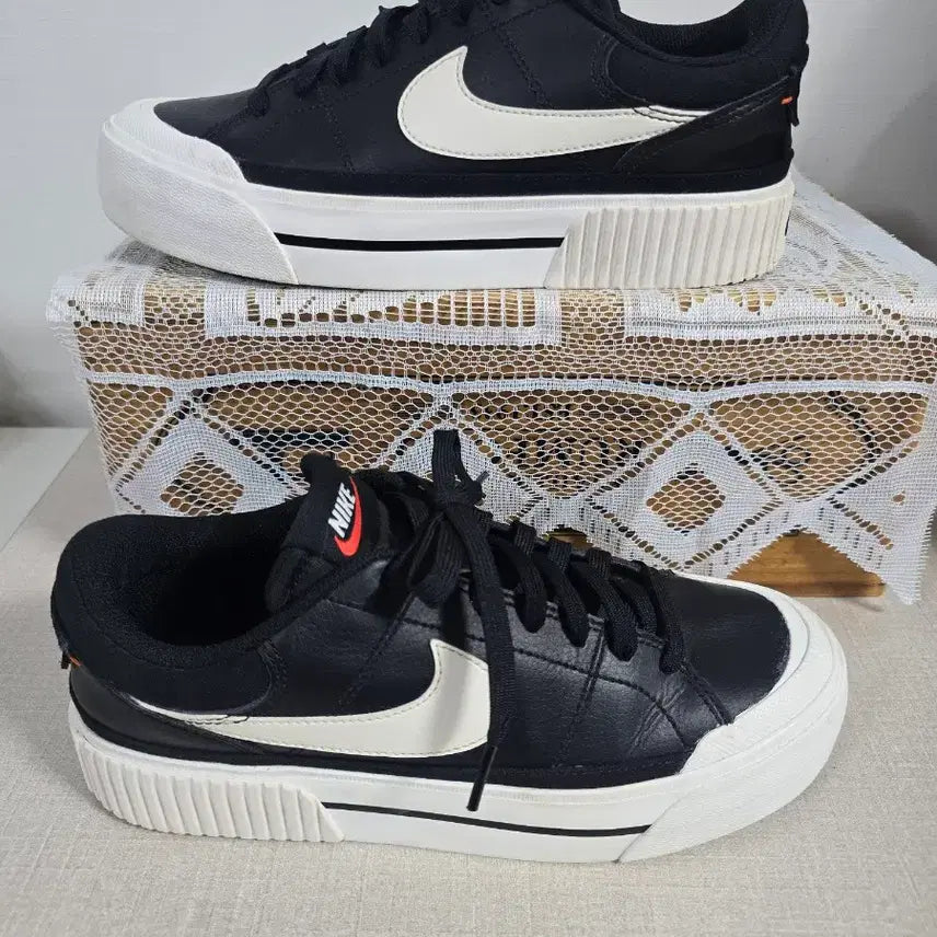 [BUNJANG] Nike Court Legacy Lift Sneakers (Women&