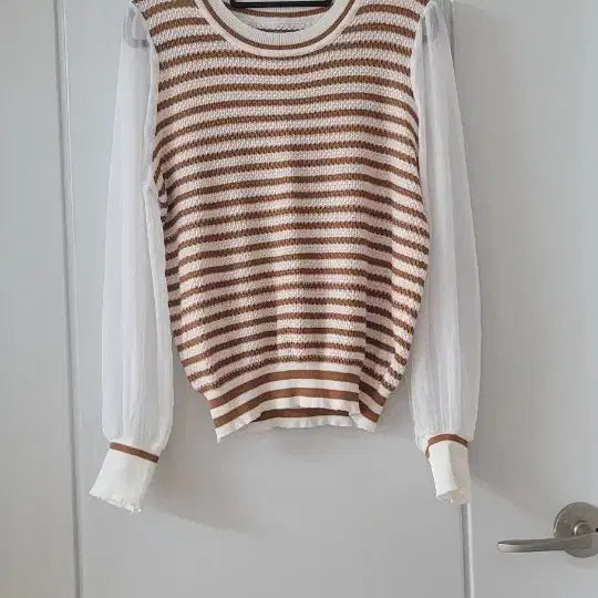 [BUNJANG] Brown White Chiffon Sleeve T-shirt / 브라운 화이트 쉬폰소매 티셔츠