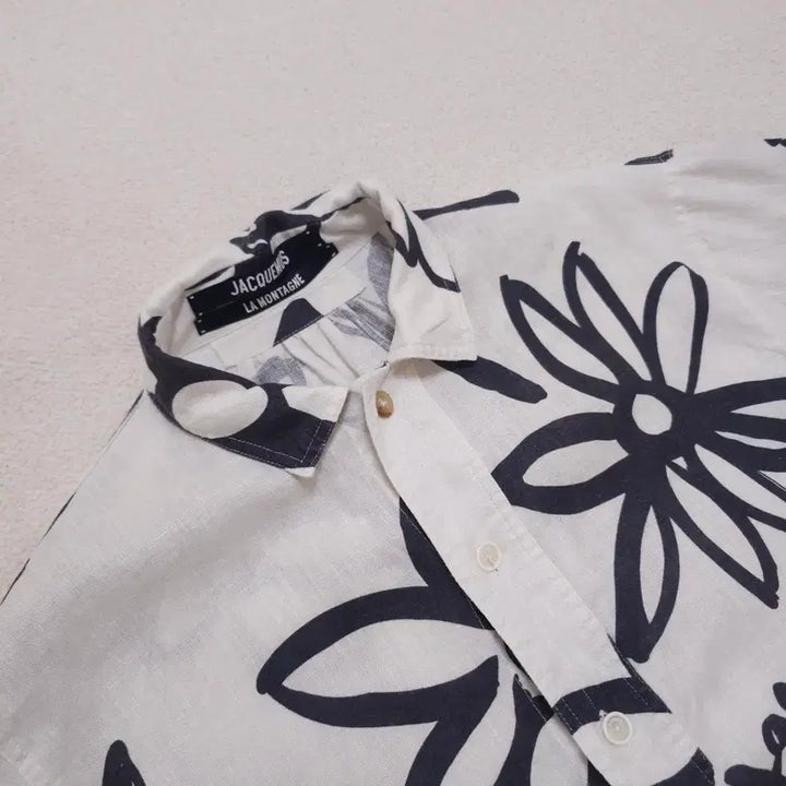 [BUNJANG] Jacquemus La Chemise Floral Linen Short Sleeve Shirt / L) 자크뮈스 라슈미즈 플로럴 린넨 반팔셔츠
