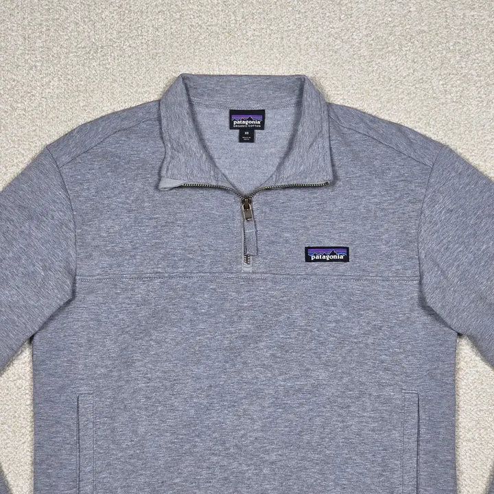 [BUNJANG] Patagonia P-6 Label Organic Cotton Quarter Zip Sweatshirt / [파타고니아] P-6 라벨 오가닉 코튼 쿼터집 맨투맨 | A00410