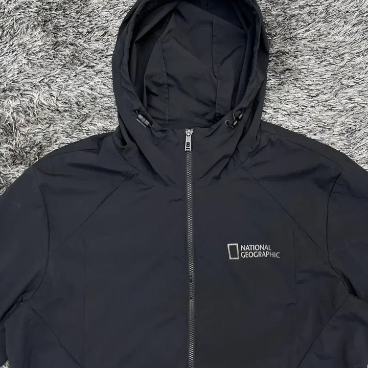 [SOLD OUT] 네셔널지오그래픽 바람막이 (XXL)