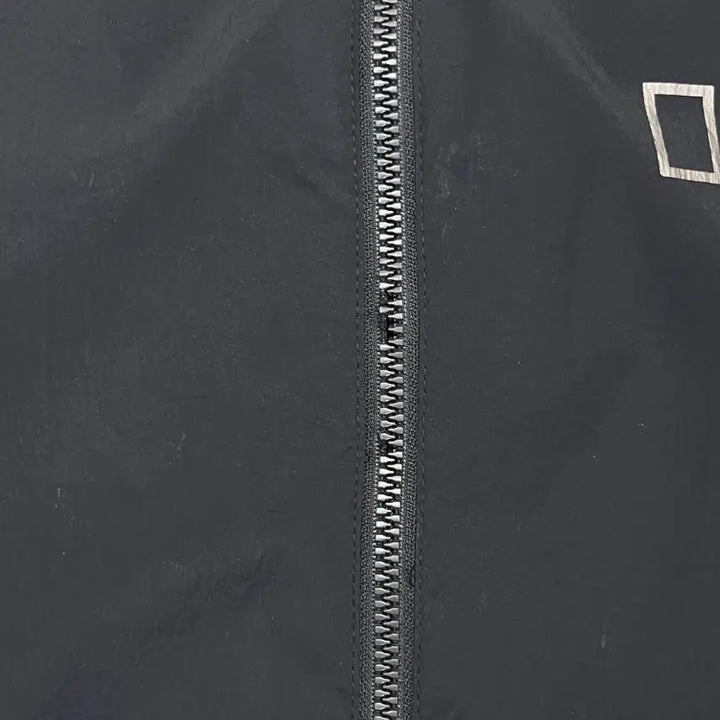 [SOLD OUT] 네셔널지오그래픽 바람막이 (XXL)