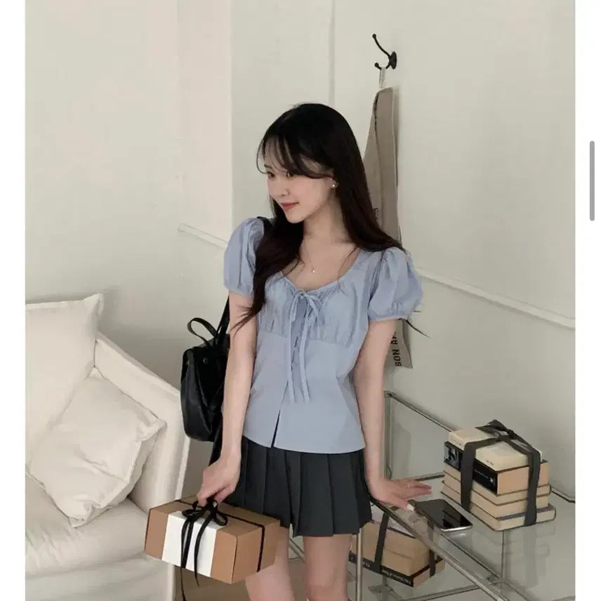 [SOLD OUT] 셔링 리본 블라우스
