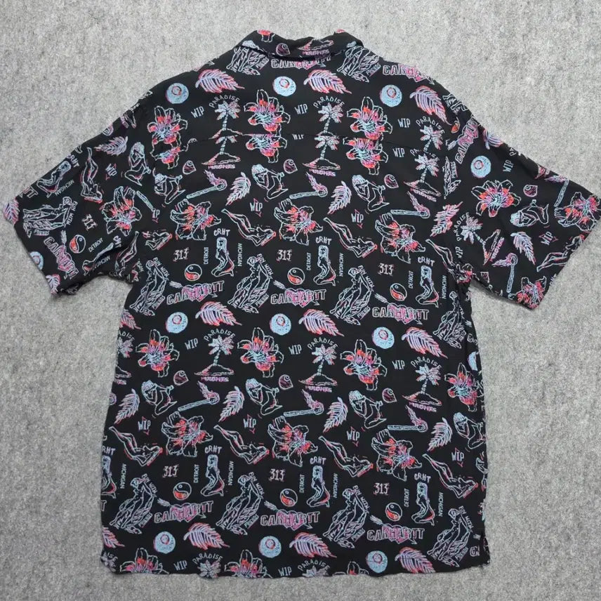 [SOLD OUT] 칼하트 WIP 올오버 파라다이스 프린트 반팔 셔츠 M