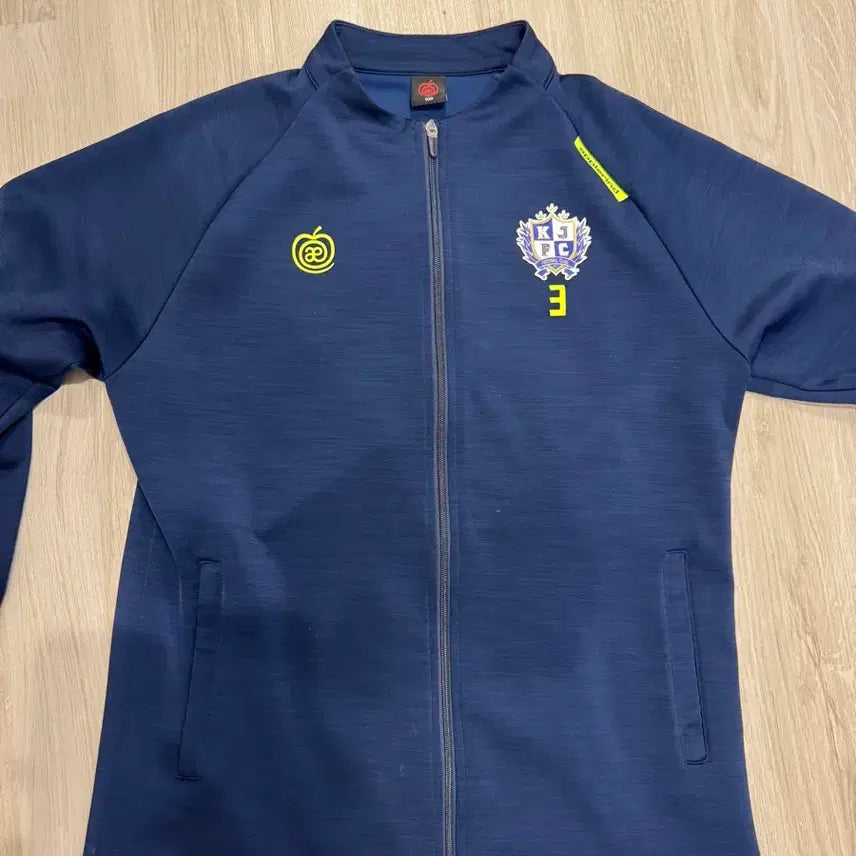 [SOLD OUT] 조안KJ 축구부 트레이닝복 판매합니다.