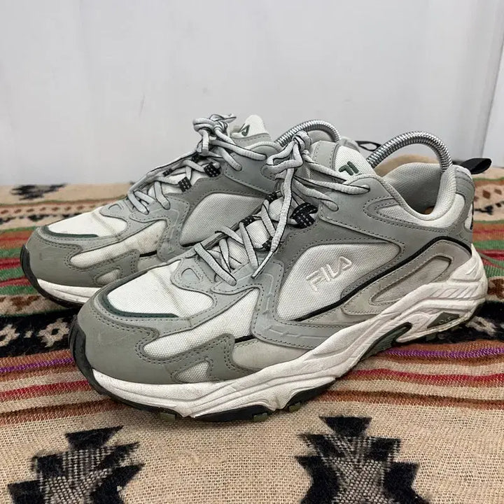 [SOLD OUT] 필라 FILA 스니커즈 운동화 260 X01675