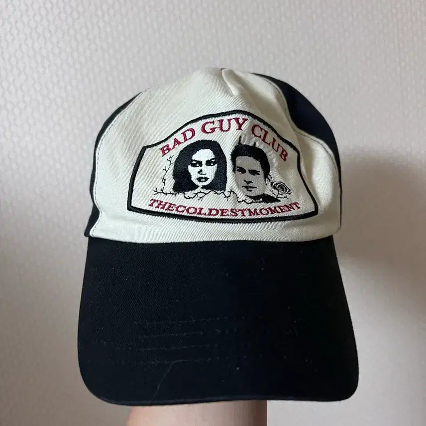[SOLD OUT] 더콜디스트모먼트 볼캡 L 블랙/아이보리