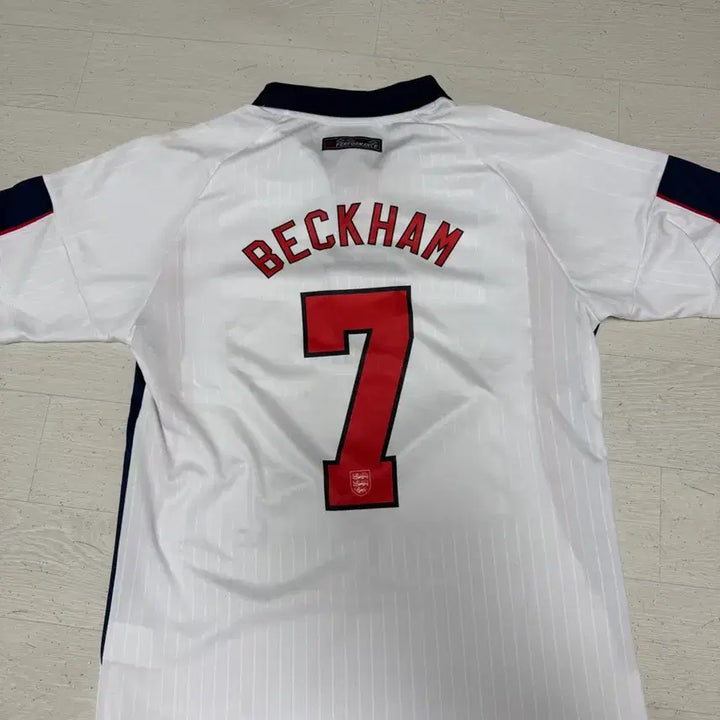 [SOLD OUT] 98 잉글랜드 축구 유니폼