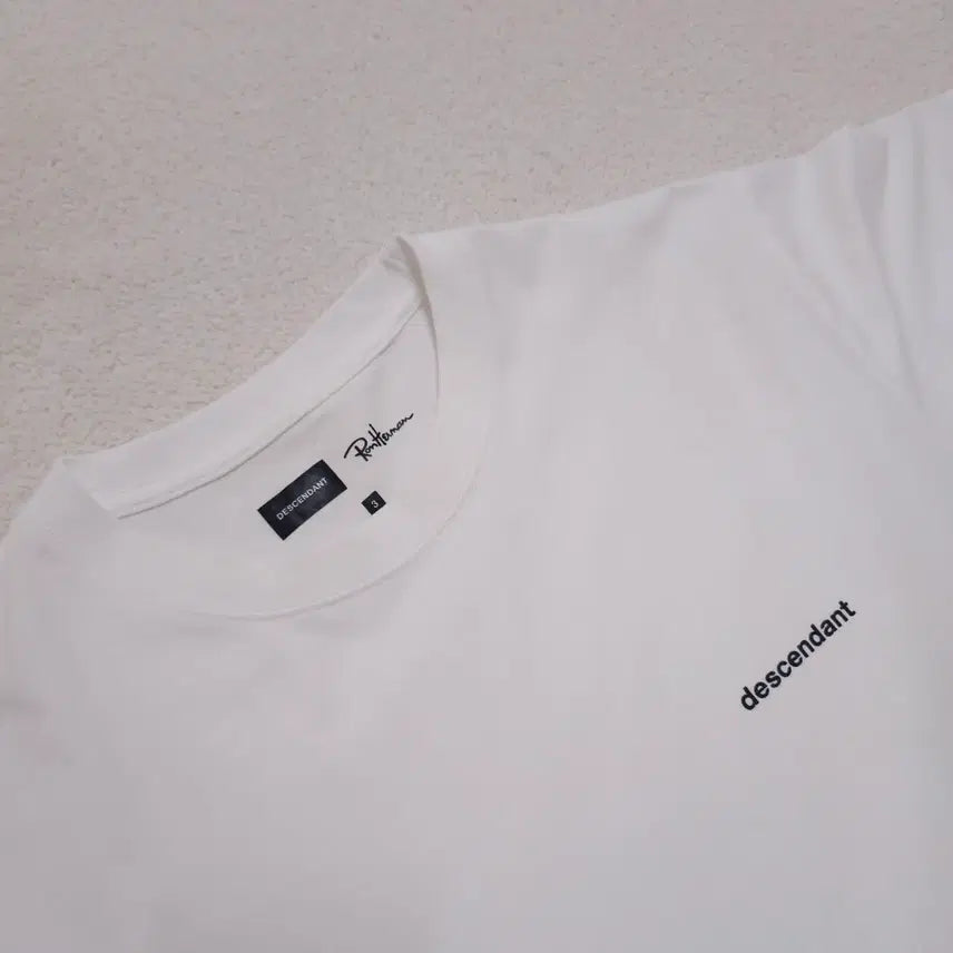 [SOLD OUT] 3) 디센던트 x 론허만 프린팅 반팔티