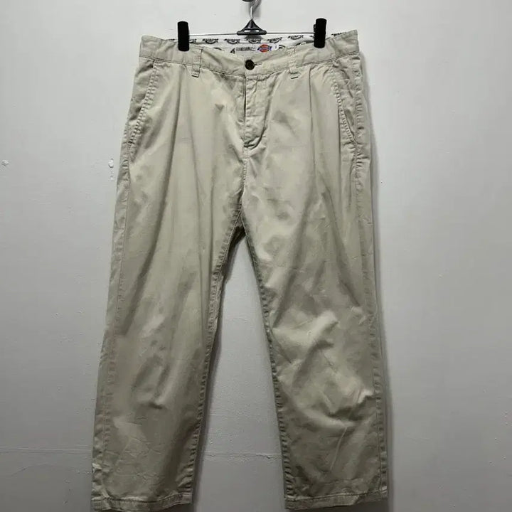[SOLD OUT] 디키즈 면바지 베이지색 32사이즈
