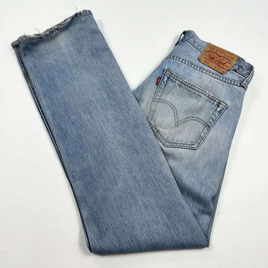 [SOLD OUT] 리바이스 501 오리지널 데님팬츠 (32인치)