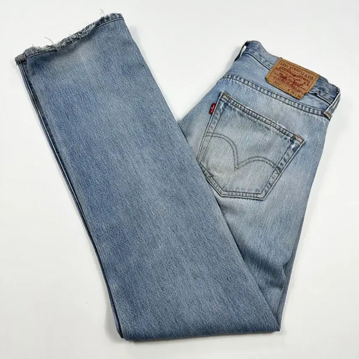 [SOLD OUT] 리바이스 501 오리지널 데님팬츠 (32인치)
