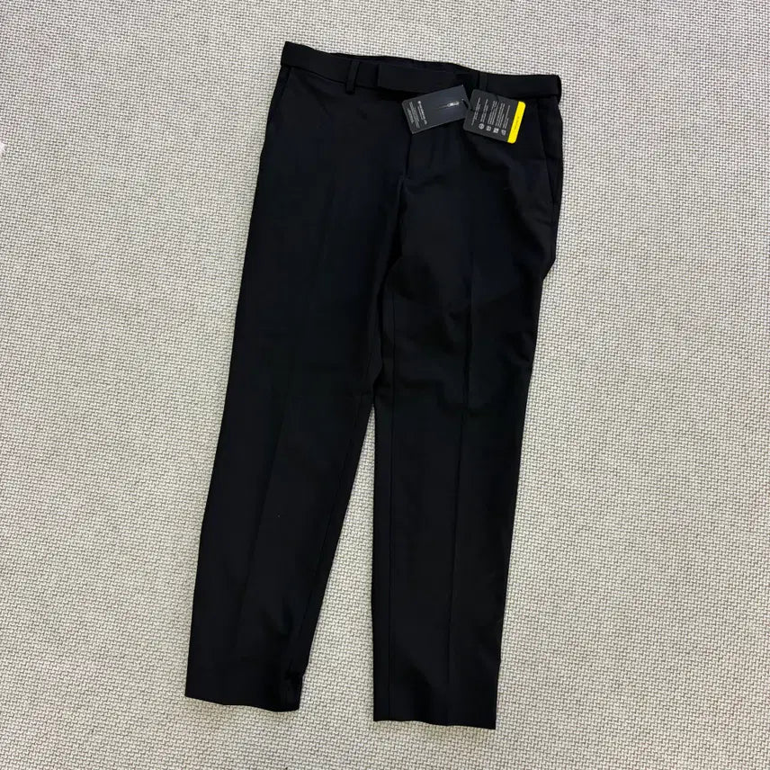 [SOLD OUT] 32 새상품 무신사스탠다드 바지 0623D1