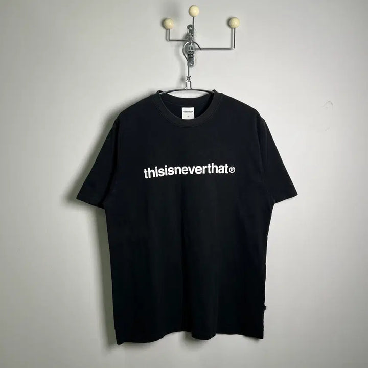 [SOLD OUT] 디스이즈네버댓 블랙 반팔 티셔츠 S