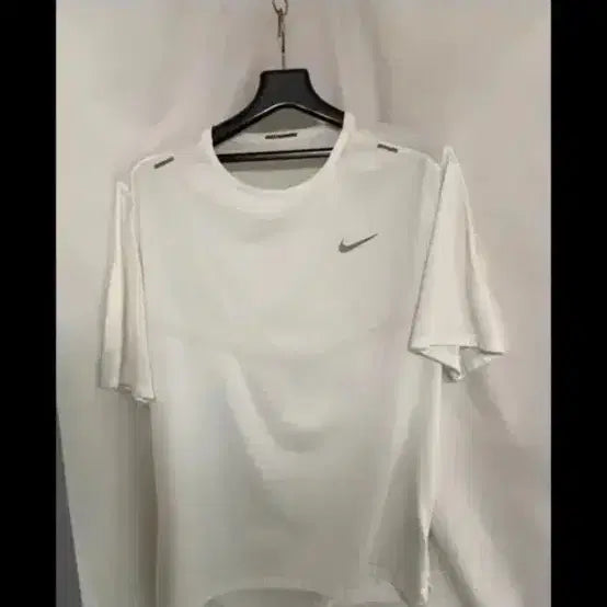 [SOLD OUT] 나이키 DRI-FIT ADV 러닝 기능성 반팔 화이트 XXL
