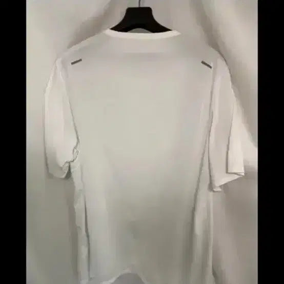 [SOLD OUT] 나이키 DRI-FIT ADV 러닝 기능성 반팔 화이트 XXL