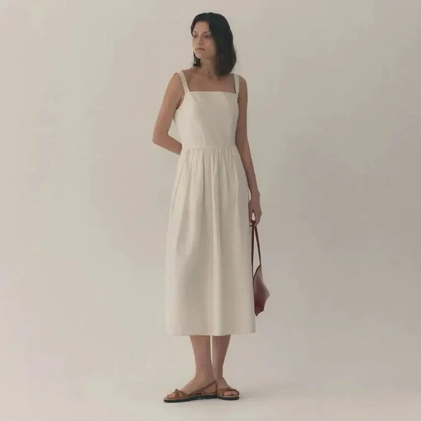 [SOLD OUT] 포유온 Eve Cotton Dress (Ecru)
