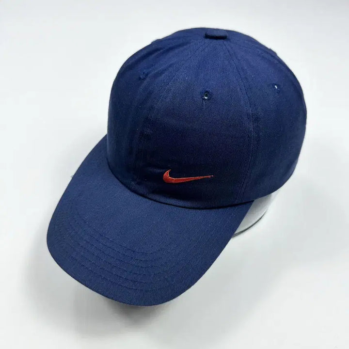 [SOLD OUT] 나이키 레트로 네이비 볼캡 모자